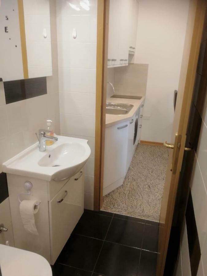 Apartma Rok Ankaran Εξωτερικό φωτογραφία