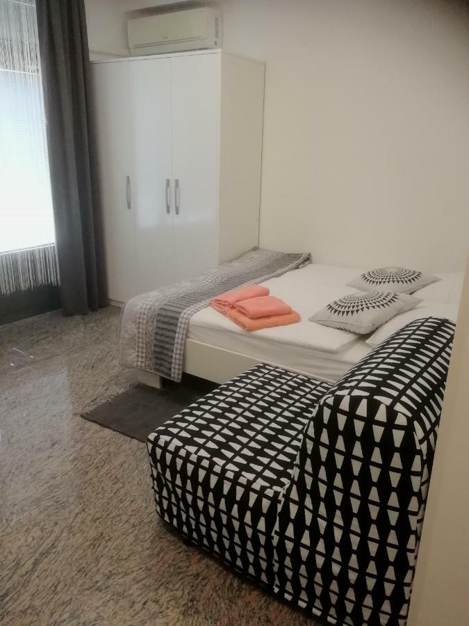 Apartma Rok Ankaran Εξωτερικό φωτογραφία